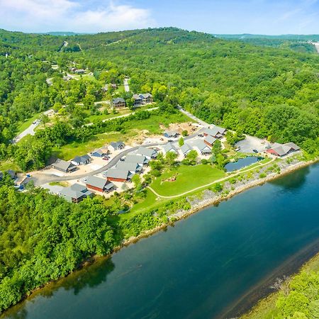 New Ozark Oasis Luxe Cabin Retreat With Hot Tub هوليستر المظهر الخارجي الصورة