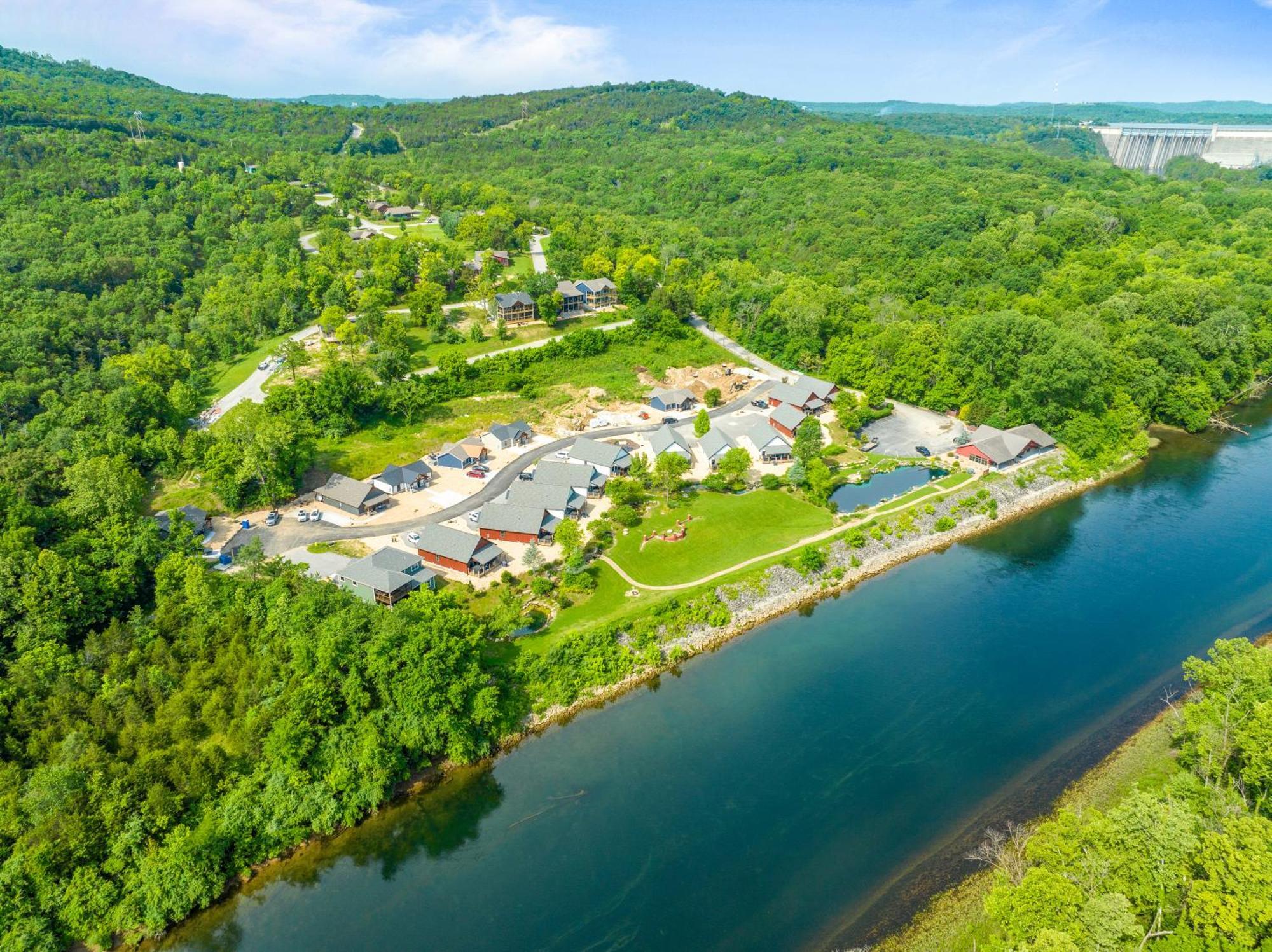 New Ozark Oasis Luxe Cabin Retreat With Hot Tub هوليستر المظهر الخارجي الصورة