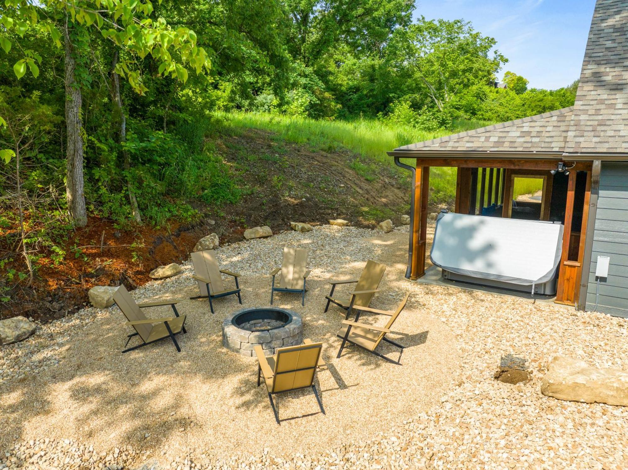 New Ozark Oasis Luxe Cabin Retreat With Hot Tub هوليستر المظهر الخارجي الصورة